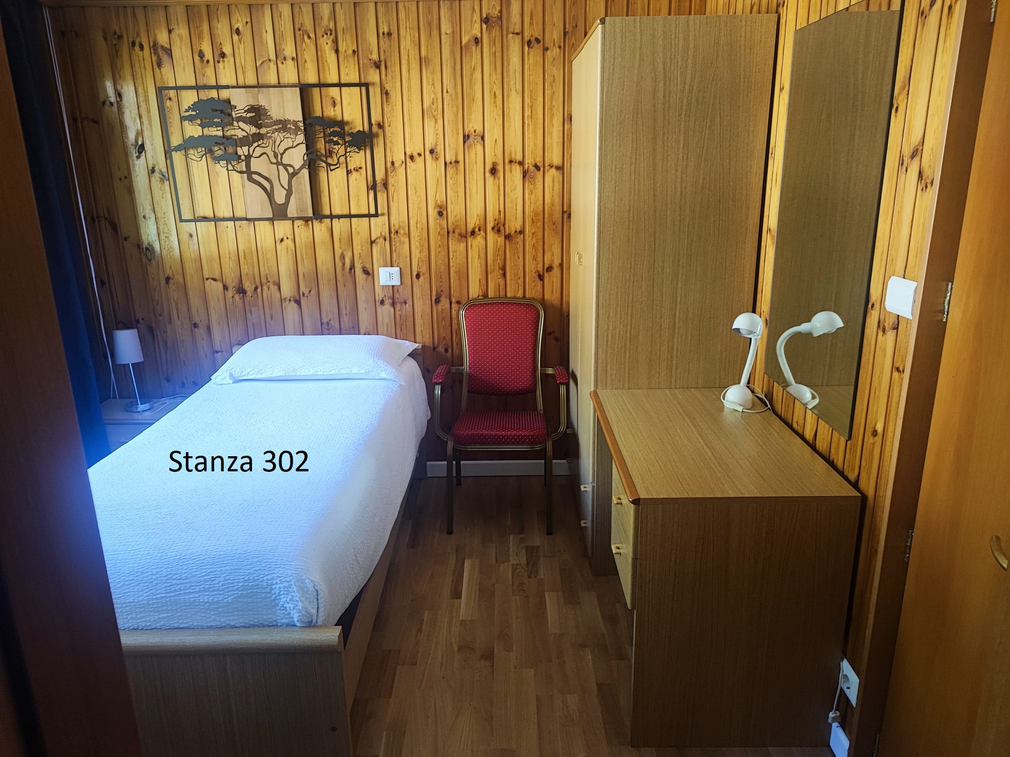 Economy Single Room